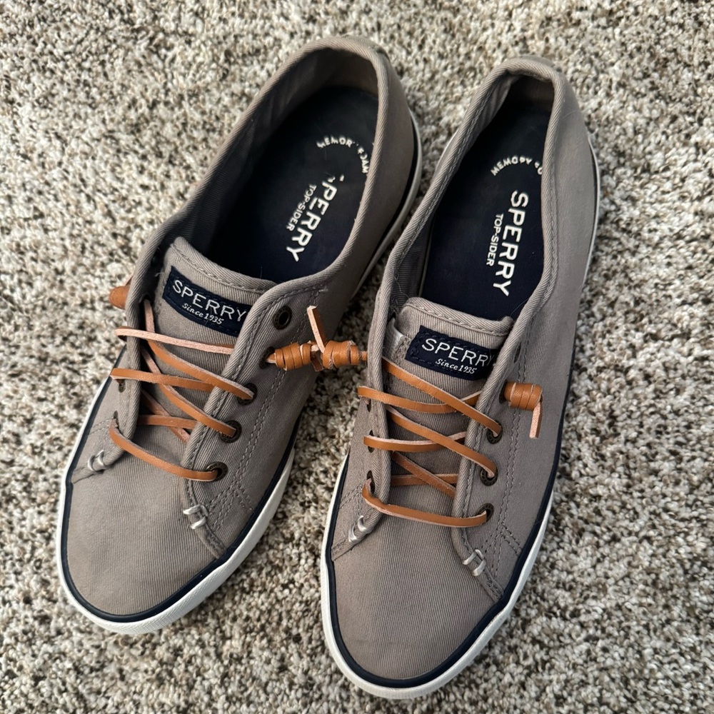 Women’s Sperry Top Sider Sneakers - Picture 2 of 7